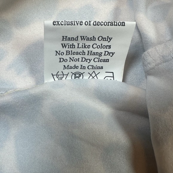 Christmas Cheetah Santa Girls Unique Unbranded Outfit Boutique 4T NEW - Picture 12 of 12